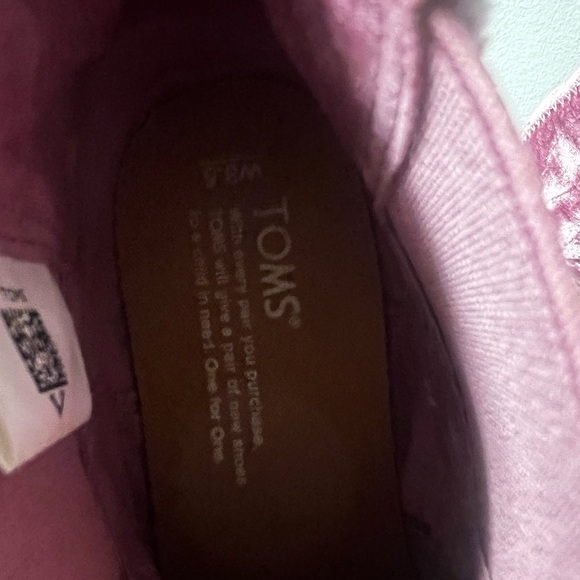 Toms Velvet Rose Ankle Booties - Picture 3 of 9